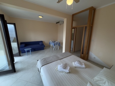 Apartman P – pogled na dnevni prostor