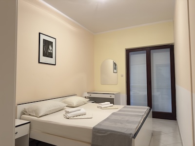 Apartman P – spavaća soba 2